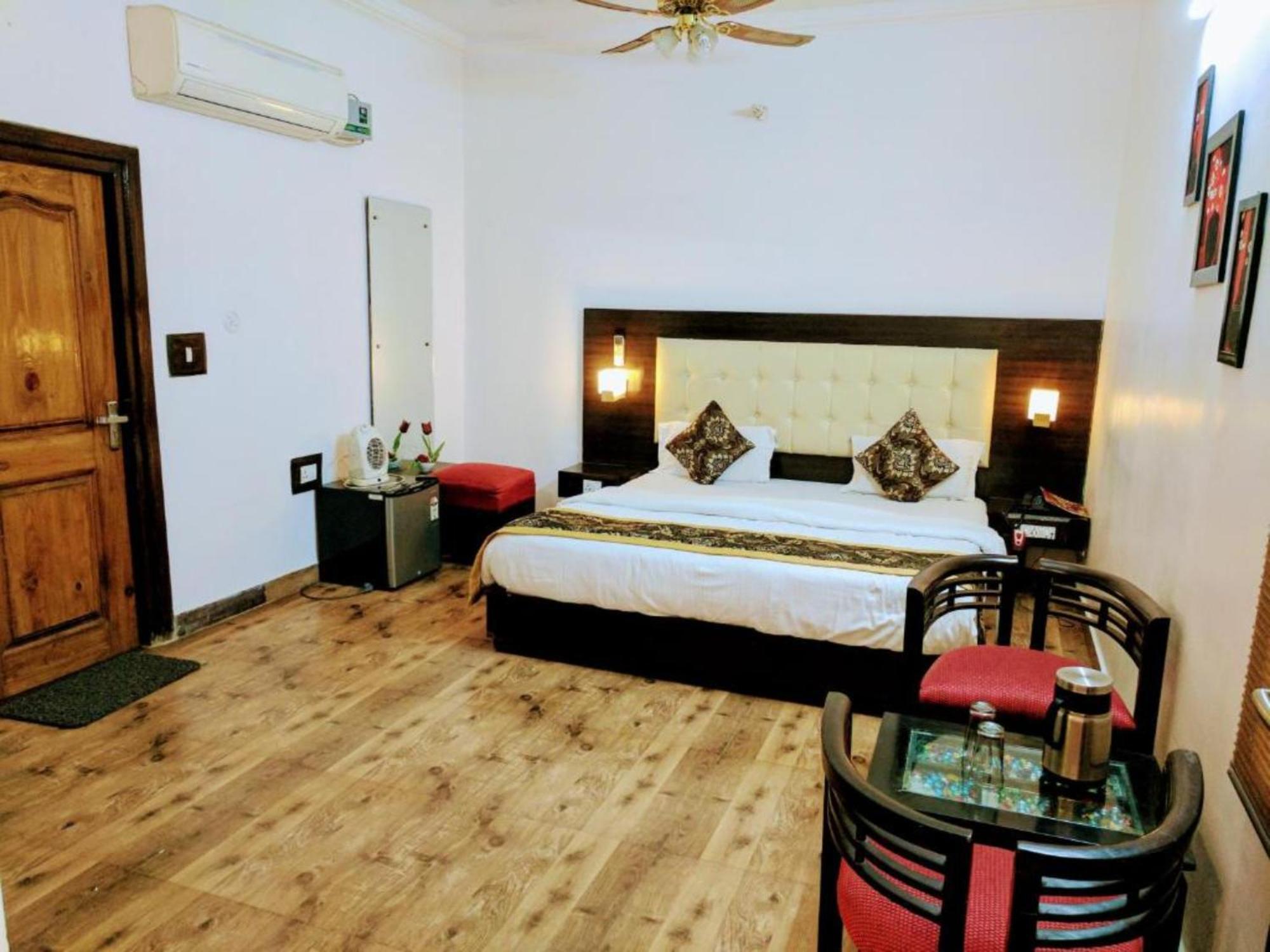 Heritage Hotel Lucknow Eksteriør billede